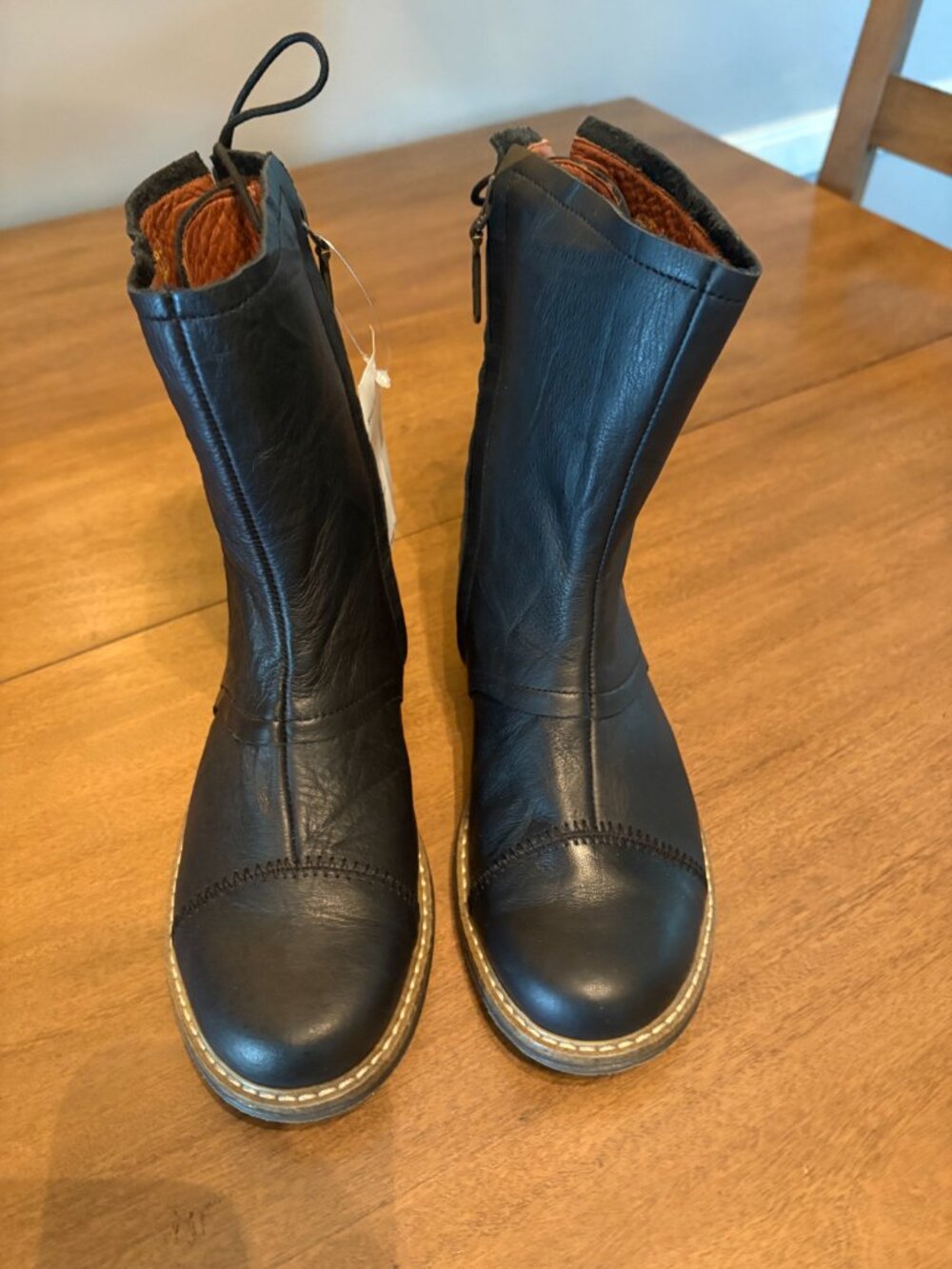 NWT Sergio Tomani Boho Victorian Leather Lace-Up Handcrafted Ankle Boots. Size 6